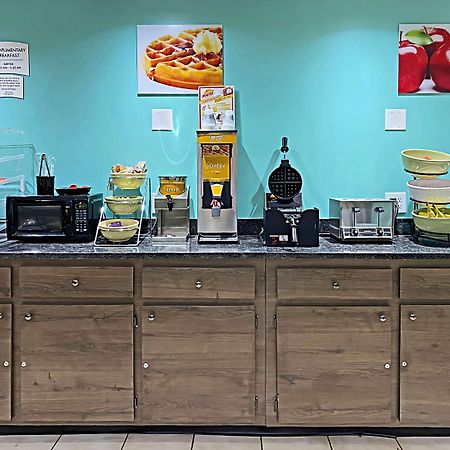 Quality Inn Henderson I-85 Zewnętrze zdjęcie