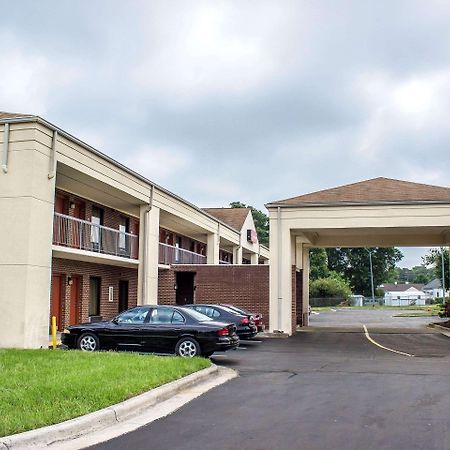 Quality Inn Henderson I-85 Zewnętrze zdjęcie
